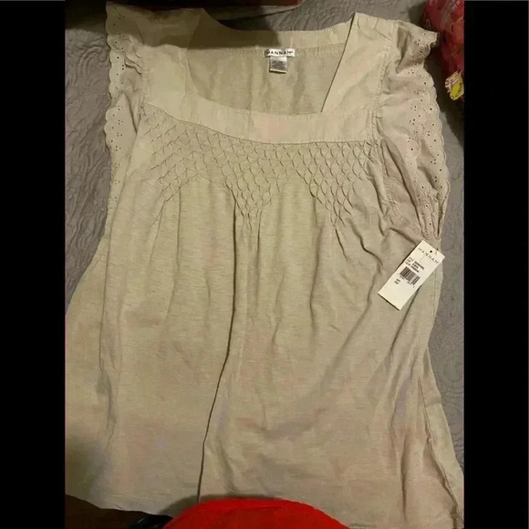 Hannah Tops - Shirt‎